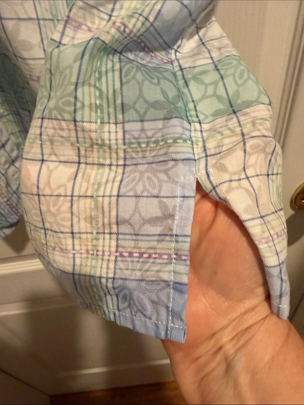 Alfred Dunner Short-Sleeve Plaid Button-Up in Blue and Green - Picture 4 of 6